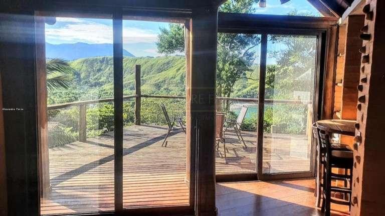 Imagem Casa com 3 Quartos à Venda, 360 m² em Toque Toque Grande - São Sebastião Imagem Casa com 3 Quartos à Venda, 360 m² em Toque Toque Grande - São Sebastião