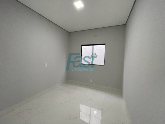 Imagem Casa com 3 Quartos à Venda, 180 m² em Jardim Comodoro - Cuiabá Imagem Casa com 3 Quartos à Venda, 180 m² em Jardim Comodoro - Cuiabá