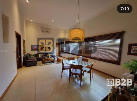 Imagem Casa com 3 Quartos à Venda, 233 m² em Villaggio 3 - Bauru Imagem Casa com 3 Quartos à Venda, 233 m² em Villaggio 3 - Bauru