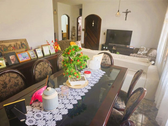 Imagem Sobrado com 3 Quartos à Venda, 415 m² em Vila Acoreana - Poá Imagem Sobrado com 3 Quartos à Venda, 415 m² em Vila Acoreana - Poá