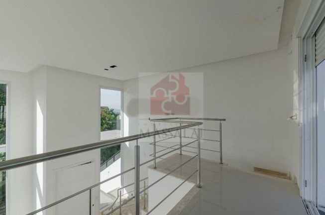 Imagem Casa com 3 Quartos à Venda, 286 m² em Vila Conceição - Porto Alegre Imagem Casa com 3 Quartos à Venda, 286 m² em Vila Conceição - Porto Alegre