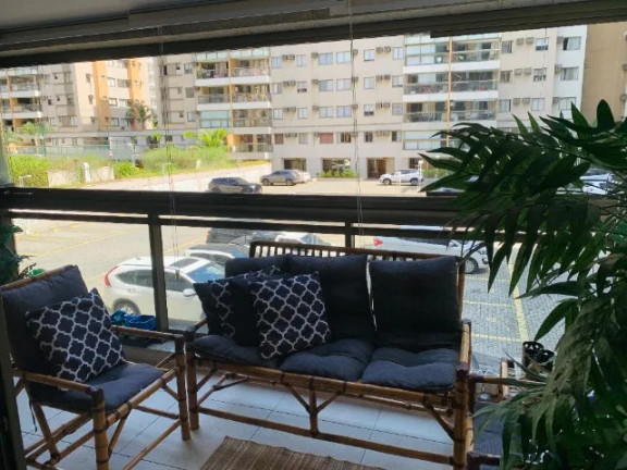 Imagem Apartamento com 3 Quartos à Venda, 82 m² em  Recreio Dos Bandeirantes  -  Rio De Janeiro 
