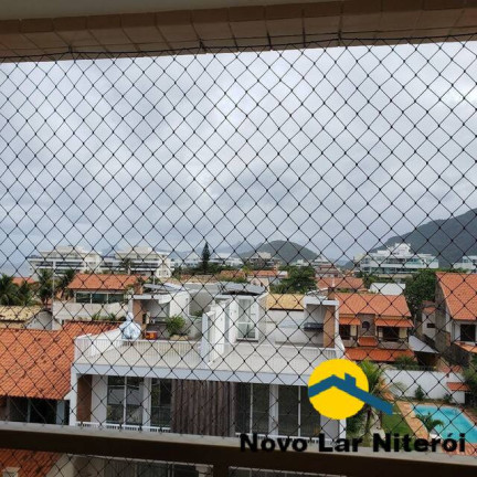 Imagem Cobertura com 3 Quartos à Venda, 200 m² em Piratininga - Niterói