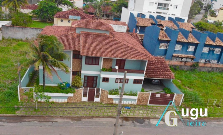 Imagem Casa com 7 Quartos à Venda, 600 m² em Enseada Azul - Guarapari