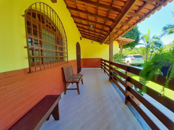 Imagem Imóvel com 3 Quartos à Venda, 390 m²