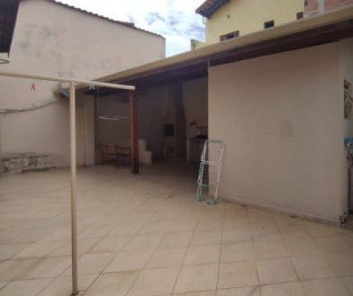 Imagem Casa com 2 Quartos à Venda, 157 m² em Vila Suiça - Pindamonhangaba