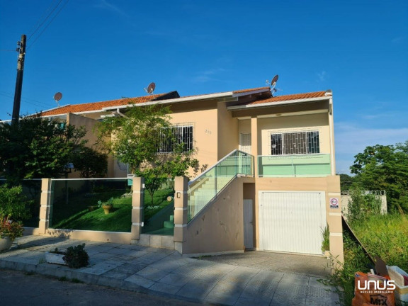 Imagem Casa com 3 Quartos à Venda, 200 m² em Forquilhas - São José