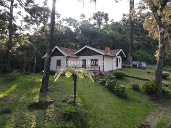 Casa com 4 Quartos à Venda, 183 m² em Região Do Atalaia - Campos Do Jordão