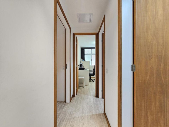 Imagem Apartamento com 4 Quartos à Venda, 150 m² em Icaraí - Niterói Imagem Apartamento com 4 Quartos à Venda, 150 m² em Icaraí - Niterói