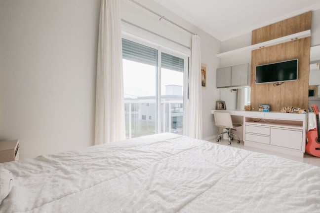 Imagem Casa de Condomínio com 4 Quartos à Venda, 253 m² em Ingleses - Florianópolis Imagem Casa de Condomínio com 4 Quartos à Venda, 253 m² em Ingleses - Florianópolis