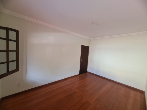 Imagem Casa com 4 Quartos à Venda, 360 m² em Três Barras - Contagem Imagem Casa com 4 Quartos à Venda, 360 m² em Três Barras - Contagem