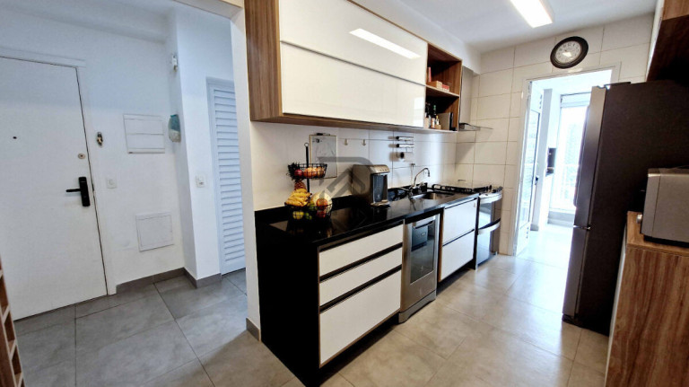 Imagem Apartamento com 3 Quartos à Venda, 134 m² em Brooklin - São Paulo Imagem Apartamento com 3 Quartos à Venda, 134 m² em Brooklin - São Paulo