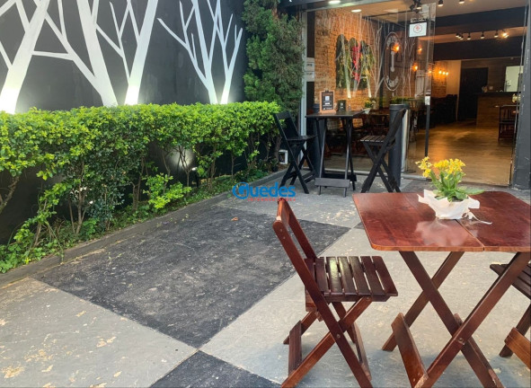Sala Comercial à Venda, 150 m² em Cidade Monções - São Paulo