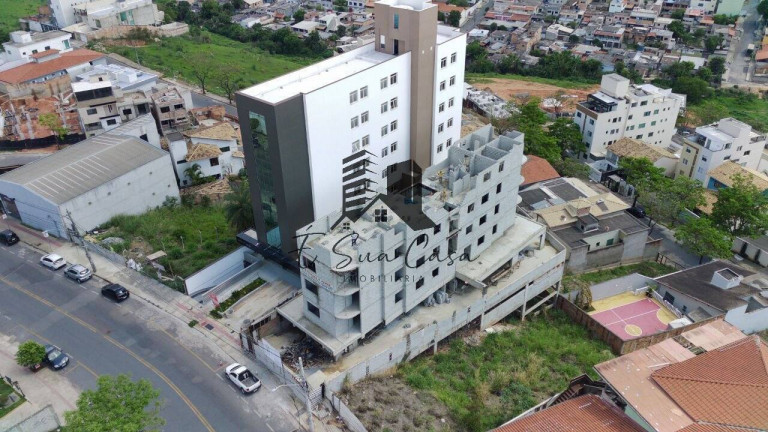 Imagem Apartamento com 3 Quartos à Venda, 106 m² em Cabral - Contagem