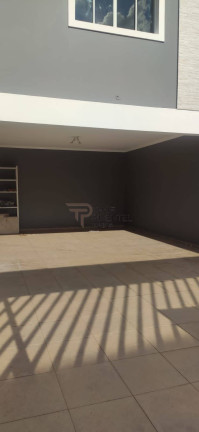 Imagem Casa com 3 Quartos à Venda, 180 m² em Jardim D'abril - Osasco Imagem Casa com 3 Quartos à Venda, 180 m² em Jardim D'abril - Osasco