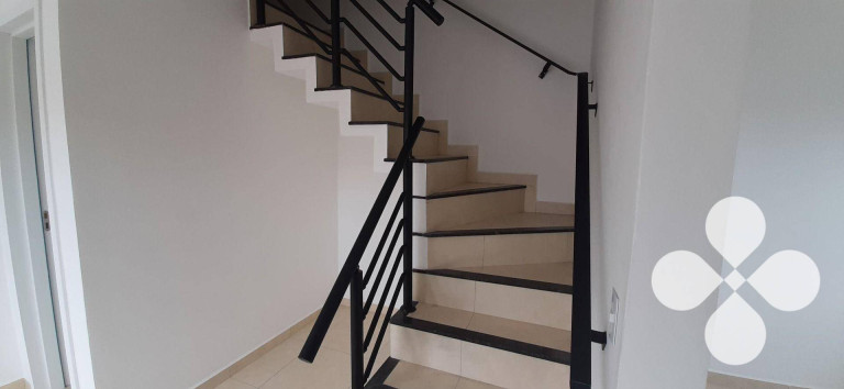 Imagem Imóvel com 2 Quartos à Venda, 132 m² em Vila Anhanguera - Mongaguá Imagem Imóvel com 2 Quartos à Venda, 132 m² em Vila Anhanguera - Mongaguá
