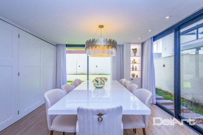 Imagem Casa com 2 Quartos à Venda, 233 m² em Santa Cândida - Curitiba Imagem Casa com 2 Quartos à Venda, 233 m² em Santa Cândida - Curitiba