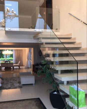Imagem Casa com 5 Quartos à Venda, 520 m² em Tamboré - Santana De Parnaíba Imagem Casa com 5 Quartos à Venda, 520 m² em Tamboré - Santana De Parnaíba