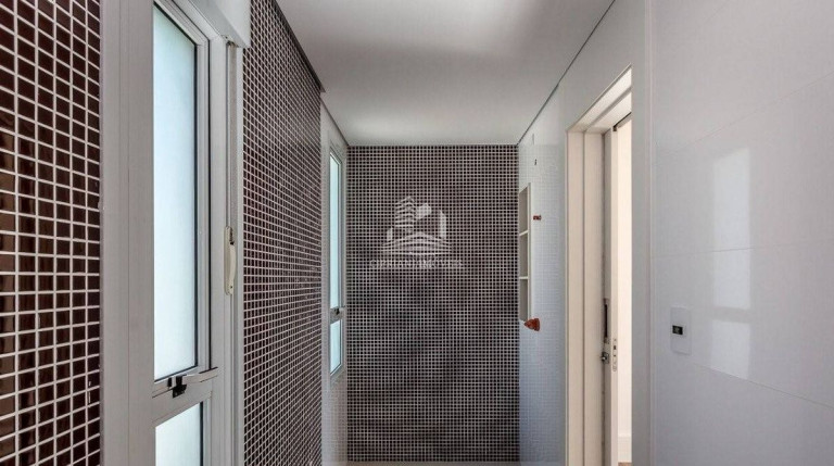 Imagem Apartamento com 3 Quartos à Venda,  em Centro - Balneário Camboriú