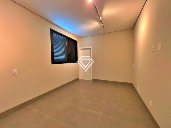 Imagem Casa de Condomínio com 3 Quartos à Venda, 329 m² em Loteamento Caribe - Palmas Imagem Casa de Condomínio com 3 Quartos à Venda, 329 m² em Loteamento Caribe - Palmas