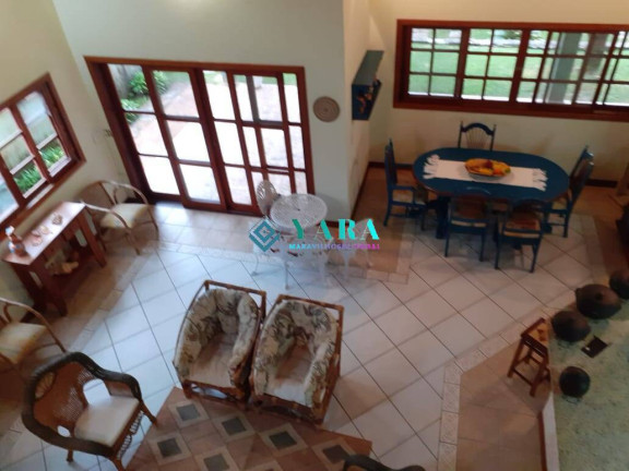 Imagem Casa com 3 Quartos à Venda, 600 m² em Lagoinha - Ubatuba