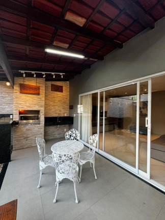Imagem Casa com 3 Quartos à Venda, 235 m² em Colina De Laranjeiras - Serra