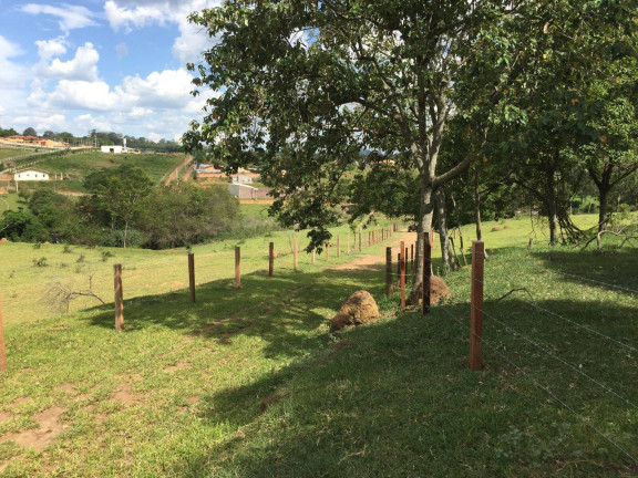 Imagem Chácara à Venda, 20 m² em Agudo Dos Frias - Bragança Paulista Imagem Chácara à Venda, 20 m² em Agudo Dos Frias - Bragança Paulista