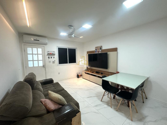 Imagem Casa com 3 Quartos à Venda, 136 m² em Jardim Camburi - Vitória
