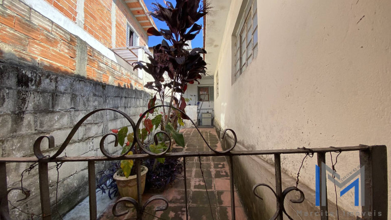 Imagem Casa com 5 Quartos à Venda, 250 m² em Vila Margarida - Carapicuíba Imagem Casa com 5 Quartos à Venda, 250 m² em Vila Margarida - Carapicuíba