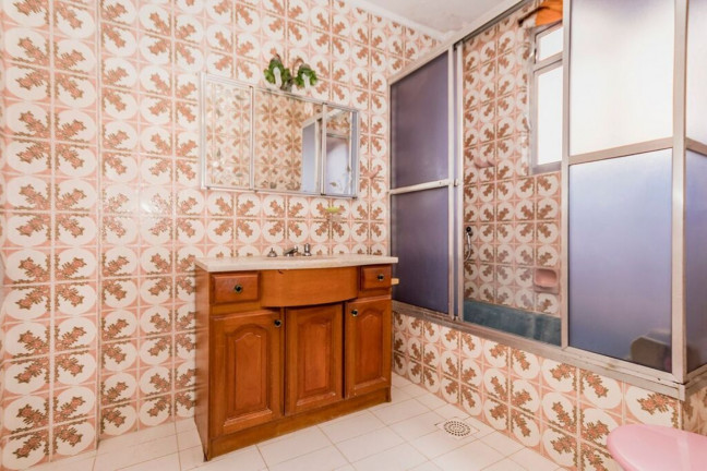 Imagem Imóvel com 3 Quartos à Venda, 107 m² em Santana - Porto Alegre Imagem Imóvel com 3 Quartos à Venda, 107 m² em Santana - Porto Alegre
