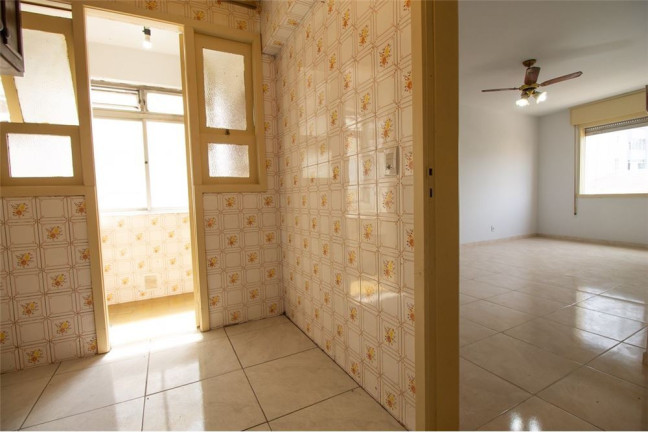 Imagem Apartamento com 1 Quarto à Venda, 48 m² em Santa Cecília - Porto Alegre Imagem Apartamento com 1 Quarto à Venda, 48 m² em Santa Cecília - Porto Alegre