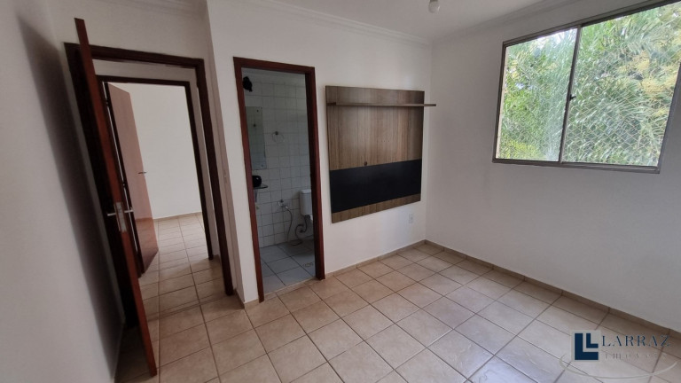 Imagem Imóvel com 3 Quartos à Venda, 61 m² em Jardim Palma Travassos - Ribeirão Preto Imagem Imóvel com 3 Quartos à Venda, 61 m² em Jardim Palma Travassos - Ribeirão Preto
