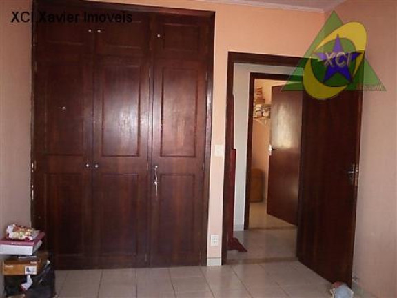 Imagem Casa com 3 Quartos à Venda, 220 m² em Parque Taquaral - Campinas Imagem Casa com 3 Quartos à Venda, 220 m² em Parque Taquaral - Campinas
