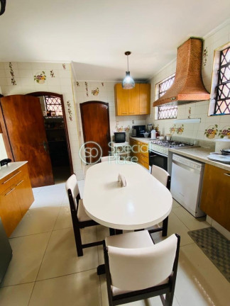 Imagem Casa com 6 Quartos à Venda, 700 m² em Morumbi - São Paulo Imagem Casa com 6 Quartos à Venda, 700 m² em Morumbi - São Paulo