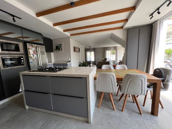 Imagem Sobrado com 4 Quartos à Venda, 190 m² em Enseada Da Pinheira - Palhoça Imagem Sobrado com 4 Quartos à Venda, 190 m² em Enseada Da Pinheira - Palhoça