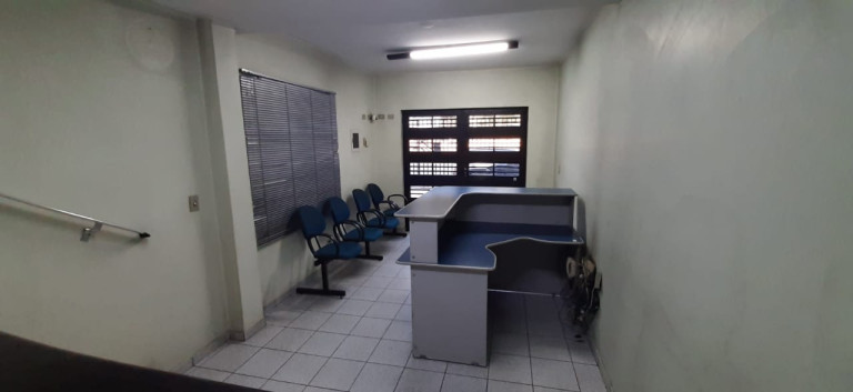 Imagem Sobrado com 1 Quarto à Venda, em Moema - São Paulo Imagem Sobrado com 1 Quarto à Venda, em Moema - São Paulo