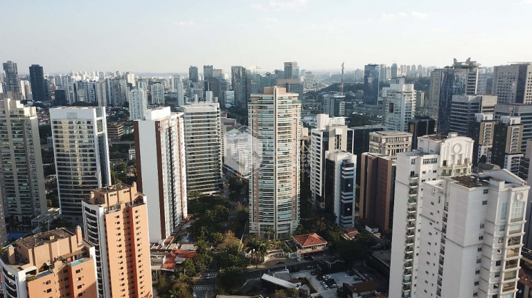 Imagem Apartamento com 3 Quartos à Venda, 240 m² em Cidade Monções - São Paulo Imagem Apartamento com 3 Quartos à Venda, 240 m² em Cidade Monções - São Paulo
