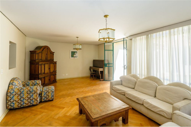 Imagem Casa com 5 Quartos à Venda, em Jardim Das Bandeiras - São Paulo Imagem Casa com 5 Quartos à Venda, em Jardim Das Bandeiras - São Paulo