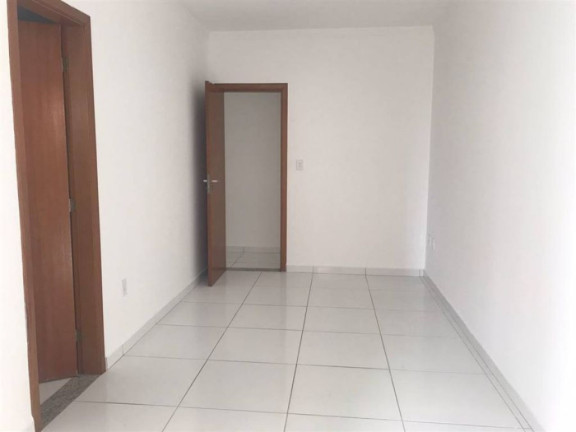 Imagem Kitnet à Venda, 30 m² em Boqueirão - Praia Grande Imagem Kitnet à Venda, 30 m² em Boqueirão - Praia Grande