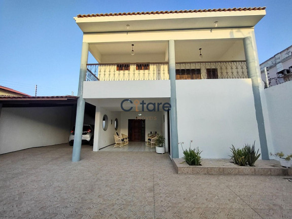 Imagem Casa com 4 Quartos à Venda, 300 m² em Cocó - Fortaleza Imagem Casa com 4 Quartos à Venda, 300 m² em Cocó - Fortaleza