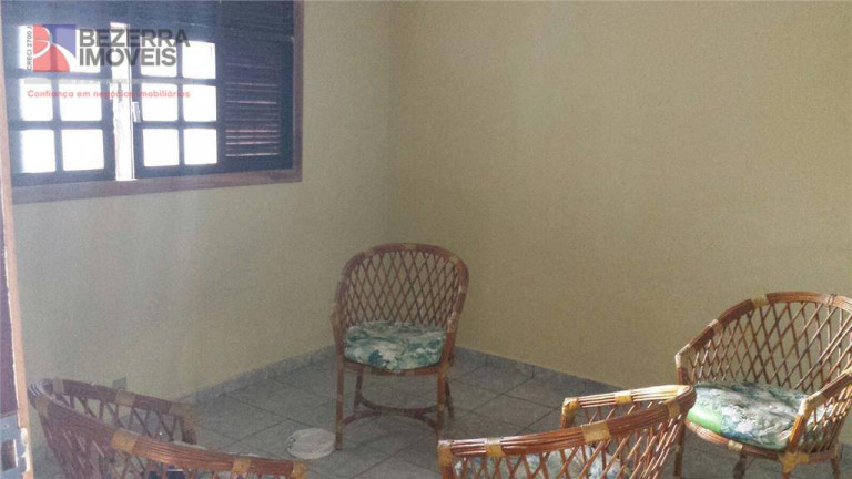Imagem Casa com 3 Quartos à Venda, 300 m² em Candelária - Natal