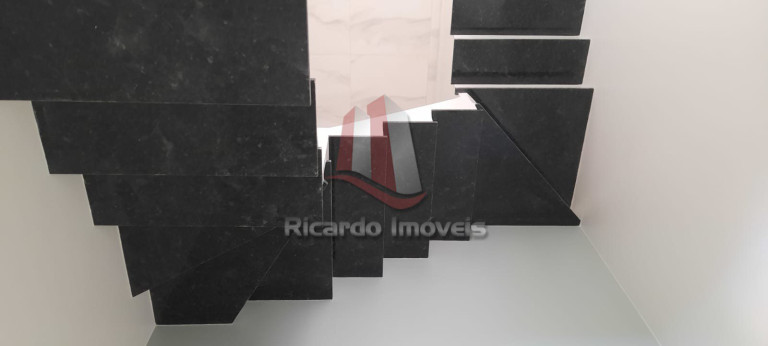 Imagem Casa de Condomínio com 3 Quartos à Venda, 100 m² em Peró - Cabo Frio Imagem Casa de Condomínio com 3 Quartos à Venda, 100 m² em Peró - Cabo Frio