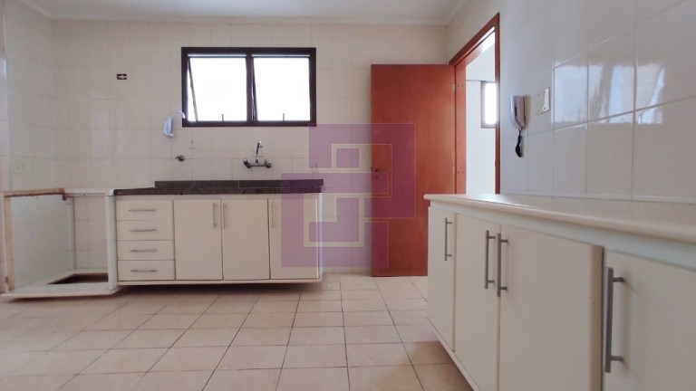 Imagem Apartamento com 3 Quartos à Venda, 186 m² em Pitangueiras - Guarujá Imagem Apartamento com 3 Quartos à Venda, 186 m² em Pitangueiras - Guarujá