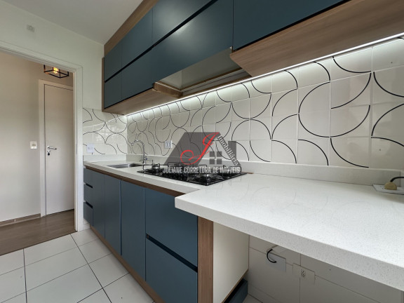 Imagem Apartamento com 2 Quartos à Venda, 51 m² em Campo Comprido - Curitiba