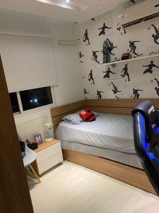 Imagem Apartamento com 3 Quartos à Venda, em Laranjeiras - Rio De Janeiro Imagem Apartamento com 3 Quartos à Venda, em Laranjeiras - Rio De Janeiro