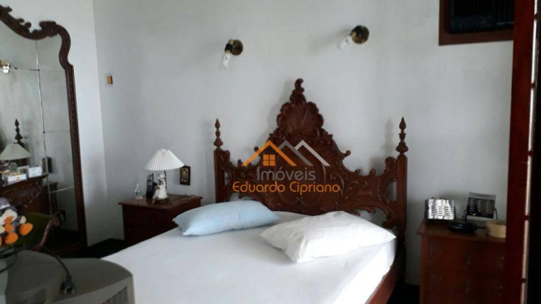 Imagem Casa com 4 Quartos à Venda, 600 m² em Massaguaçu - Caraguatatuba
