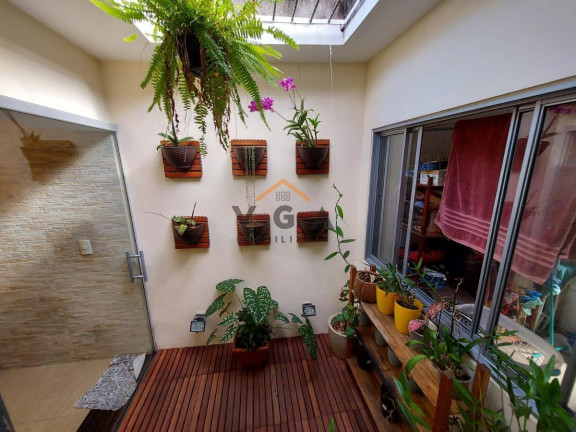 Imagem Casa com 3 Quartos à Venda, 200 m² em Vila Buenos Aires - São Paulo Imagem Casa com 3 Quartos à Venda, 200 m² em Vila Buenos Aires - São Paulo