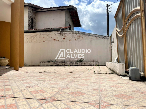 Imagem Casa com 5 Quartos à Venda, 200 m² em Cidade Nova - Feira De Santana Imagem Casa com 5 Quartos à Venda, 200 m² em Cidade Nova - Feira De Santana