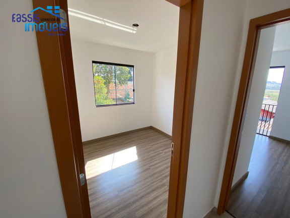 Imagem Casa com 3 Quartos à Venda, 60 m² em Guarani - Colombo Imagem Casa com 3 Quartos à Venda, 60 m² em Guarani - Colombo