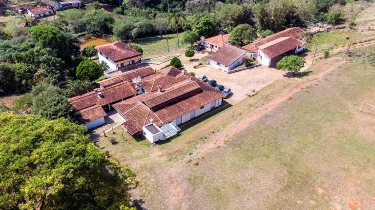 Imagem Imóvel com 14 Quartos à Venda, 96 m² em Mãe Dos Homens - Bragança Paulista Imagem Imóvel com 14 Quartos à Venda, 96 m² em Mãe Dos Homens - Bragança Paulista